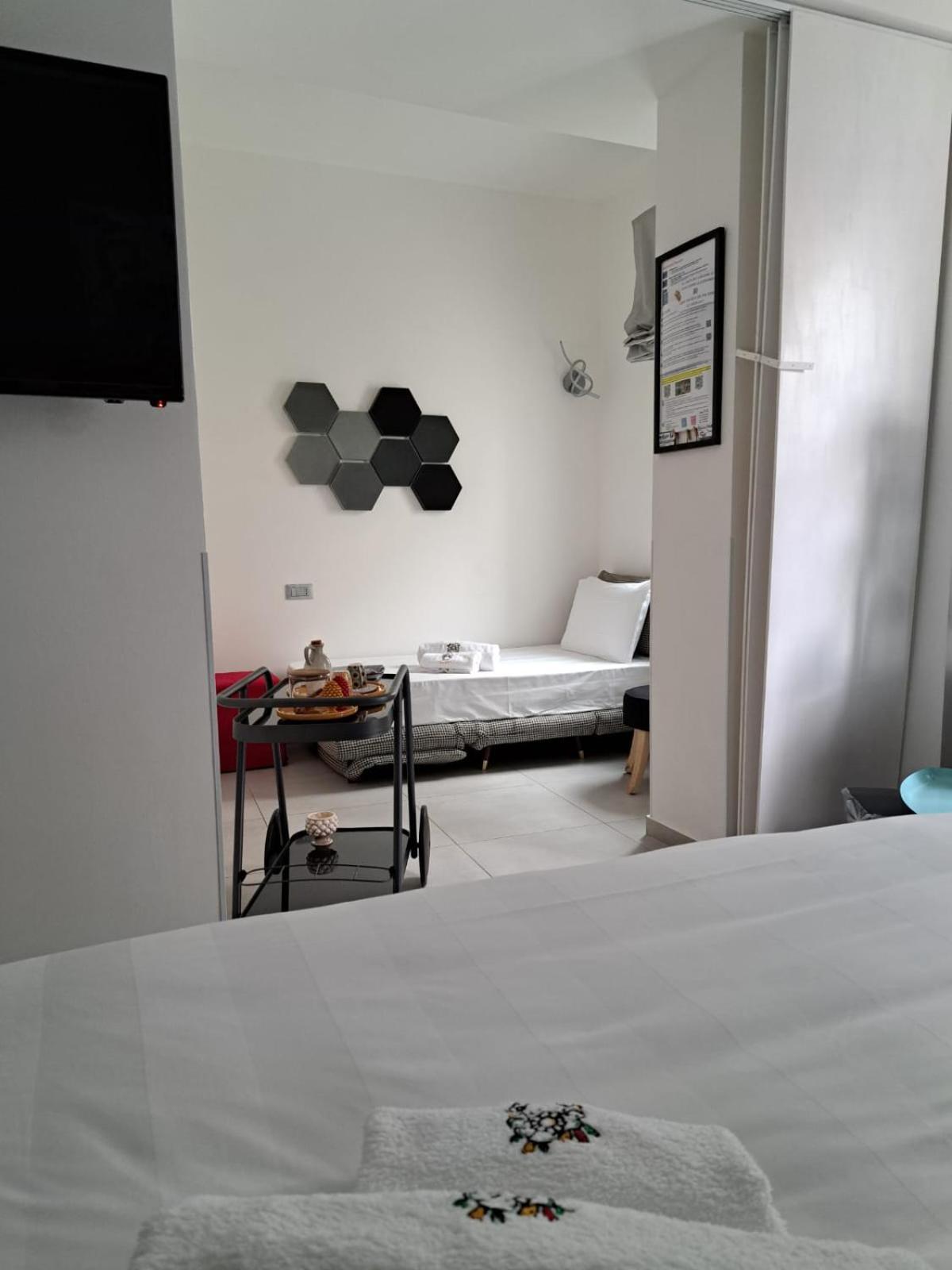 Sikelia Superior Rooms Milazzo Exterior foto